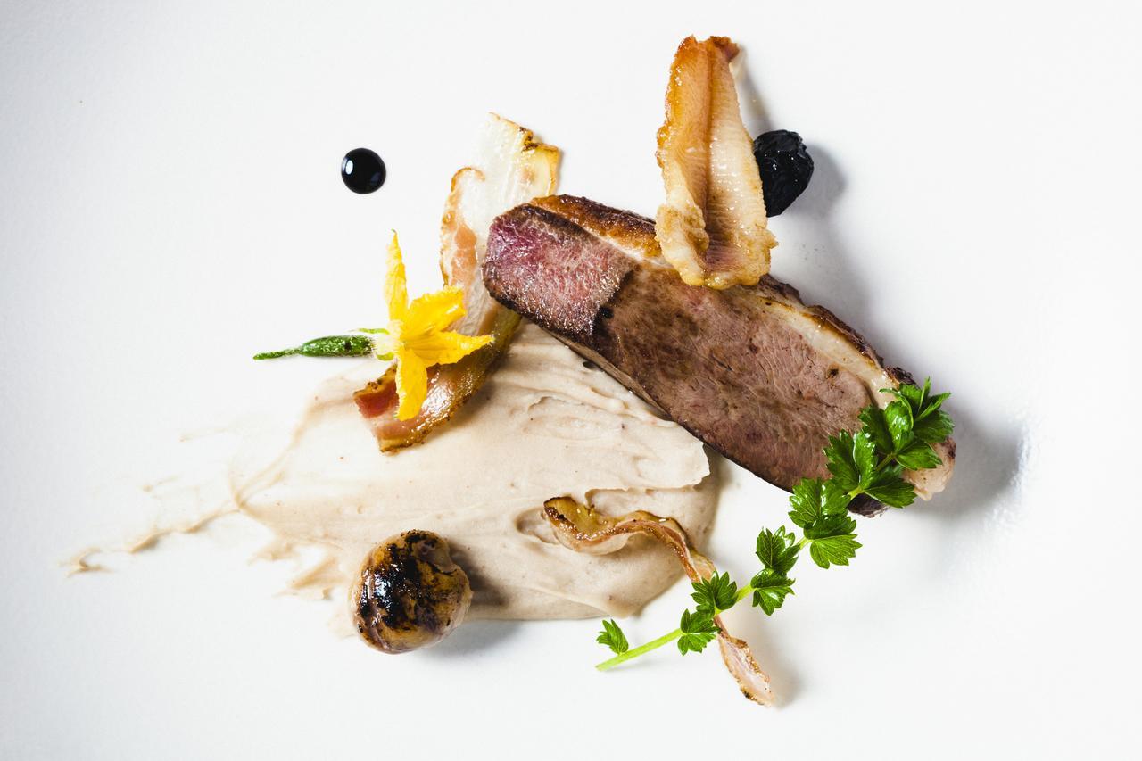 Logis Hotel Du Morvan - Restaurant La Table De Jerome Luzy Luaran gambar
