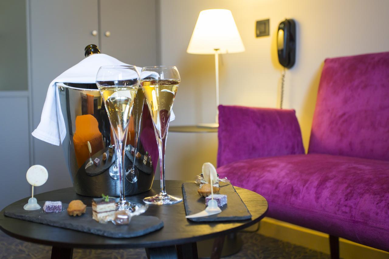 Logis Hotel Du Morvan - Restaurant La Table De Jerome Luzy Luaran gambar