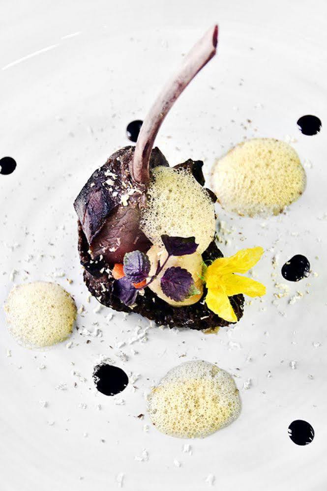 Logis Hotel Du Morvan - Restaurant La Table De Jerome Luzy Luaran gambar